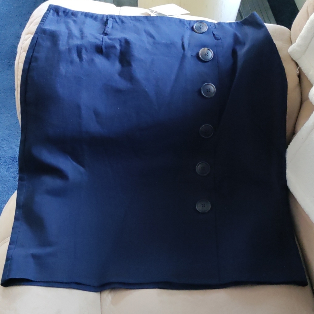 Boden woman size 14r linen skirt - worn once